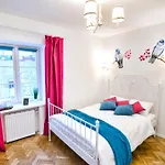 Apartment Stylish Apartment. Heart Of The Lemberg